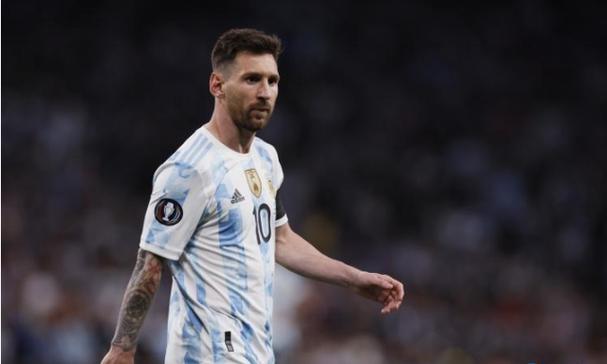 突然裁掉!三届扣篮王再